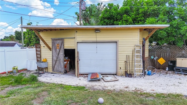 2912 Case Ave, Bradenton, FL 34207 - view of garage