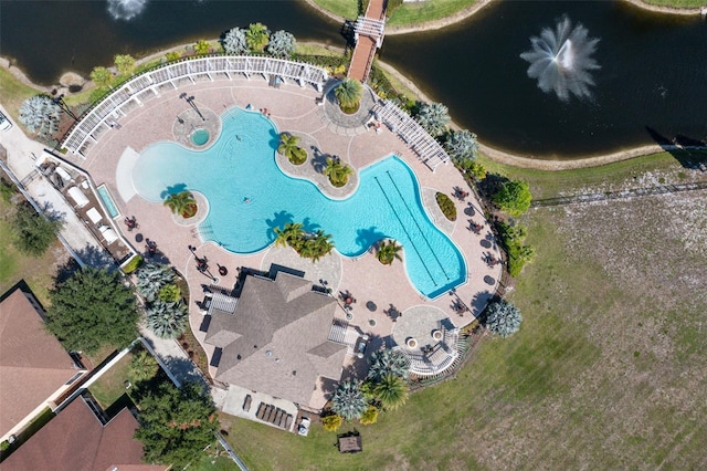 11808 Holly Crest Ln, Riverview, FL 33569 - drone / aerial view of a pool and a nearby body of water
