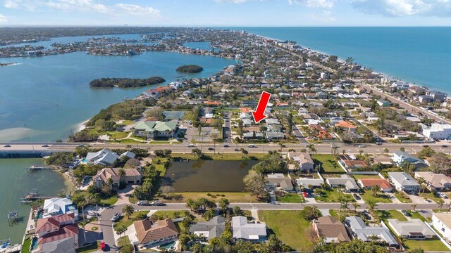 1020 Cedar Dr, Belleair Beach, FL 33786