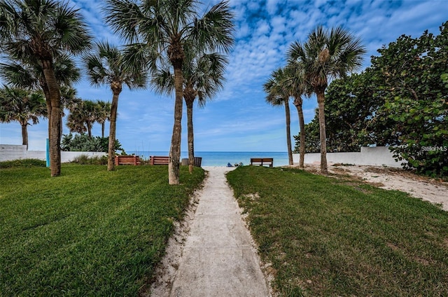1020 Cedar Dr, Belleair Beach, FL 33786