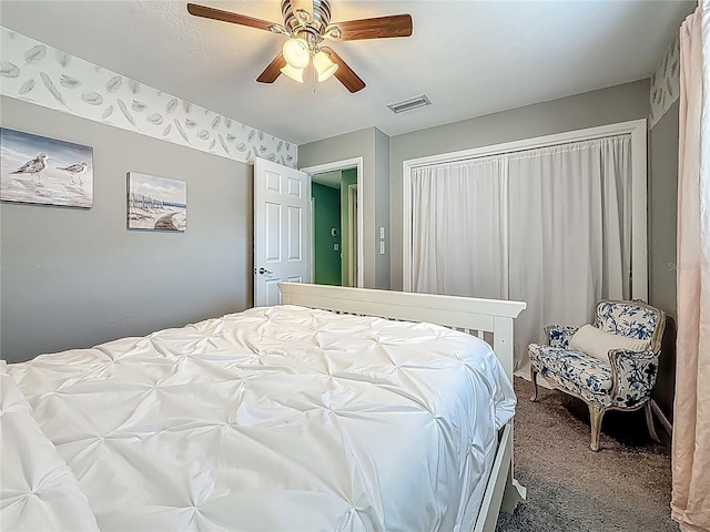 3093 Hillside Ln, Safety Harbor, FL 34695 - carpeted bedroom featuring a ceiling fan