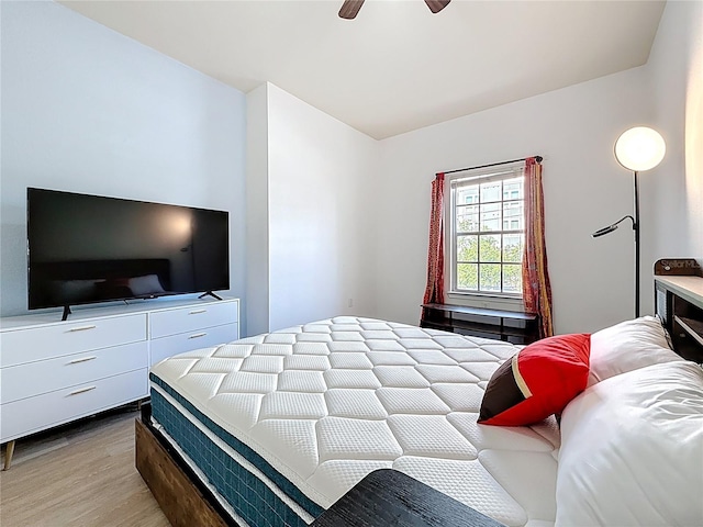 200 4th Ave S Unit 229, Saint Petersburg, FL 33701 - bedroom featuring light wood finished floors and ceiling fan