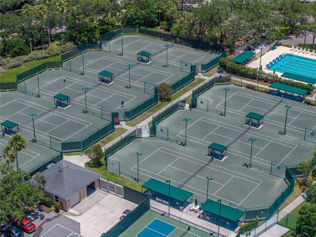 18003 Arbor Crest Dr, Tampa, FL 33647 - bird's eye view of a pool area