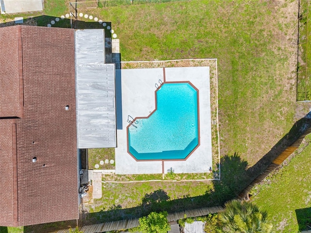 302 Patty Dr, Oldsmar, FL 34677 - bird's eye view of a pool