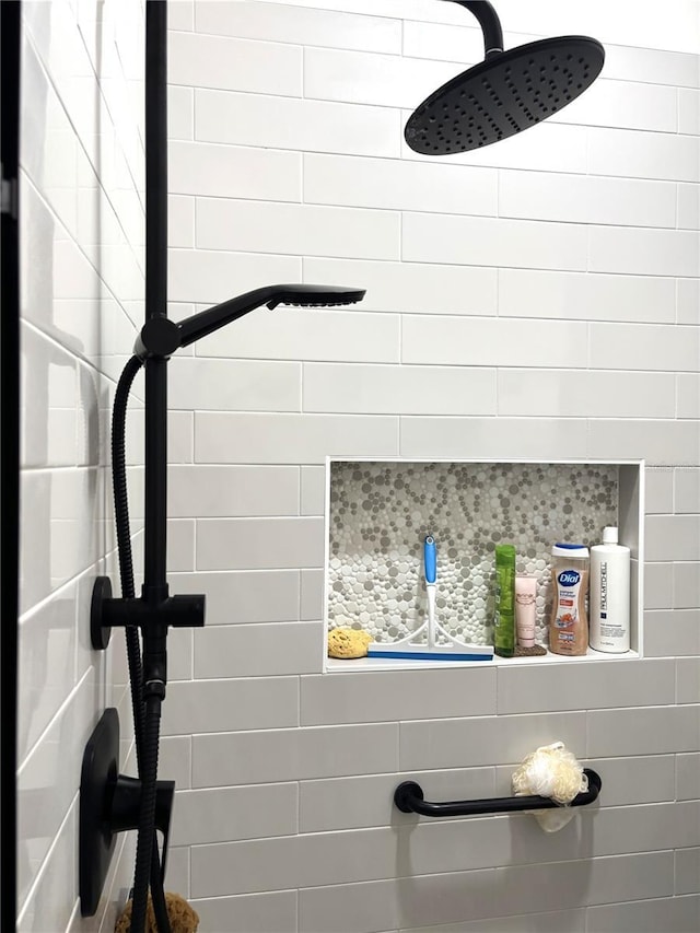 19420 Haskell Pl, Land O Lakes, FL 34638 - bathroom view of a tile shower
