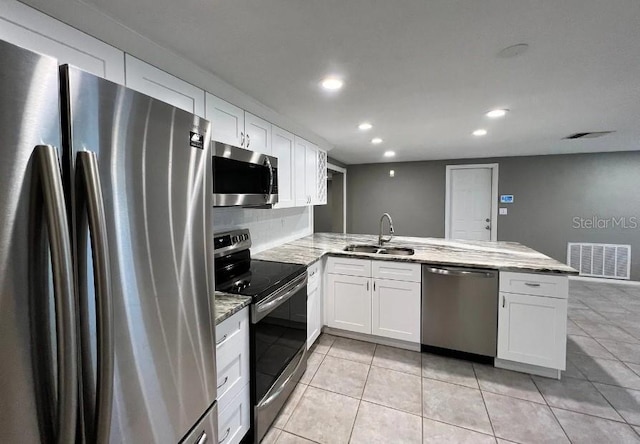 2618 Almond Dr, Holiday, FL 34691 - photo 8