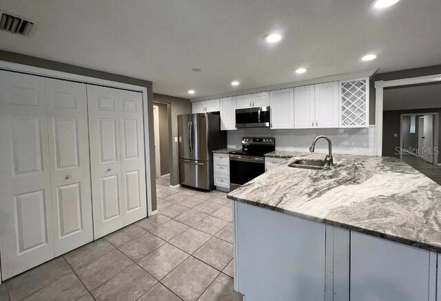2618 Almond Dr, Holiday, FL 34691 - photo 9