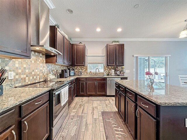 10560 Lake Seminole Ter, Seminole, FL 33772 - photo 12