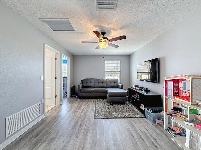 10560 Lake Seminole Ter, Seminole, FL 33772 - photo 24