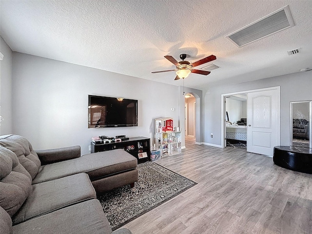 10560 Lake Seminole Ter, Seminole, FL 33772 - photo 26