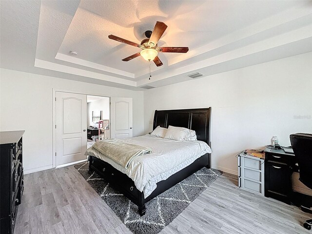 10560 Lake Seminole Ter, Seminole, FL 33772 - photo 28