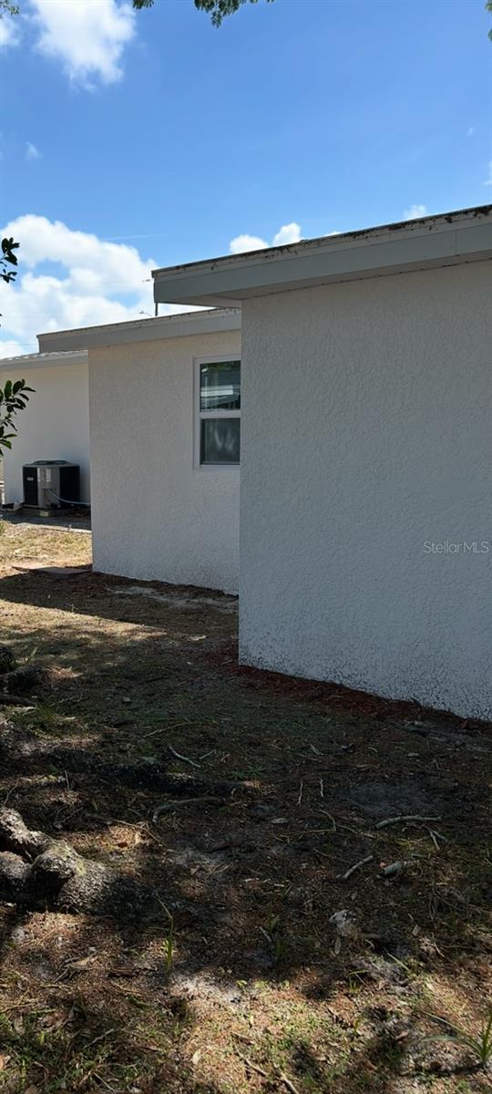 5608 Larimer Dr, Tampa, FL 33615 - photo 10