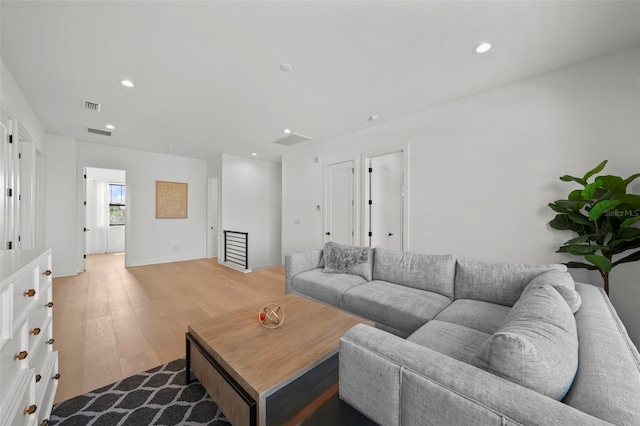 403 E Davis Blvd, Tampa, FL 33606 - living area with light wood-type flooring and recessed lighting