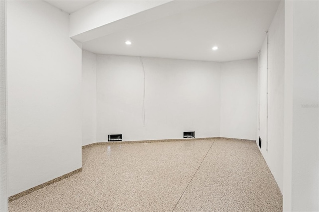 2200 N Glenwood Dr, Tampa, FL 33602 - unfurnished room featuring recessed lighting and speckle patterned floor