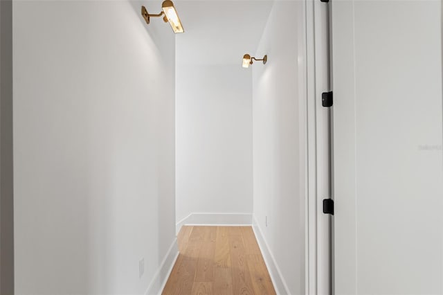 2200 N Glenwood Dr, Tampa, FL 33602 - hall with light wood-style floors and baseboards
