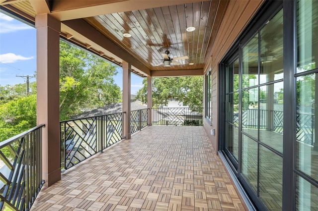 2200 N Glenwood Dr, Tampa, FL 33602 - view of patio / terrace with ceiling fan