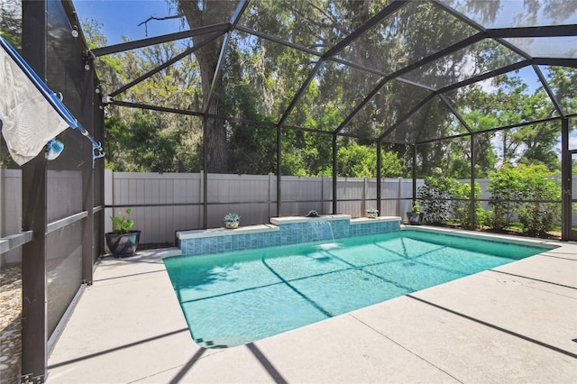 3530 Brook Crossing Dr, Brandon, FL 33511 - view of swimming pool with a patio and a fenced backyard