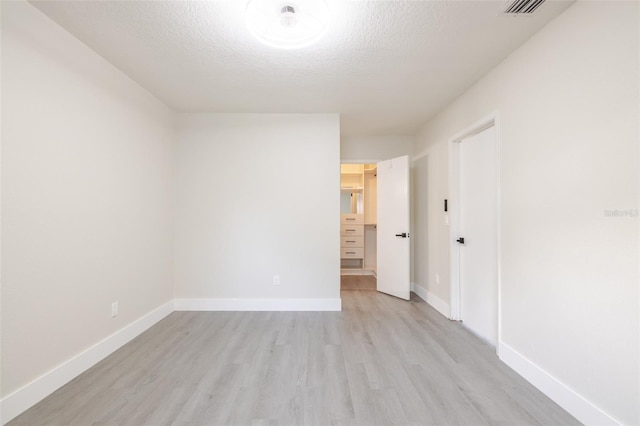 10733 Drummond Rd, Tampa, FL 33615 - photo 15