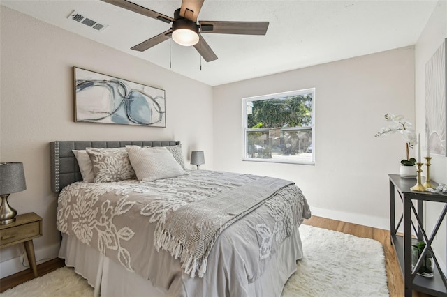 1750 Dayton St S, Saint Petersburg, FL 33712 - bedroom featuring light wood-type flooring, baseboards, and a ceiling fan