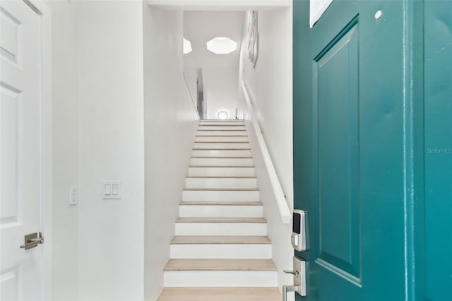 9812 Indian Key Trl Unit 84, Seminole, FL 33776 - view of stairway