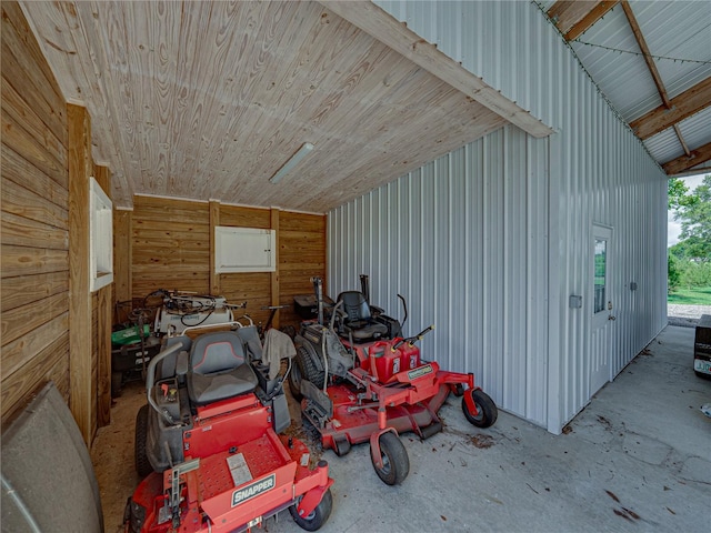 16326 Kalli Way, Dade City, FL 33523 - view of garage