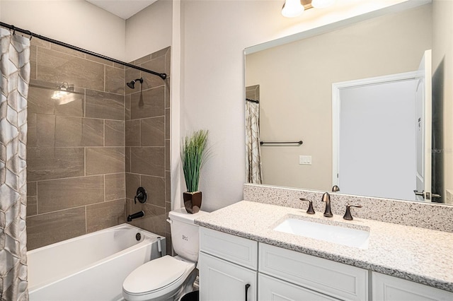 2515 63rd Ter E, Ellenton, FL 34222 - bathroom with shower / tub combo, vanity, and toilet