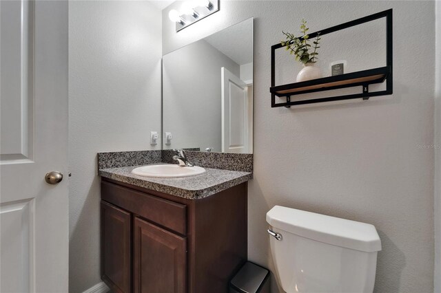 11121 Hudson Hills Ln, Riverview, FL 33579 - half bath featuring vanity and toilet