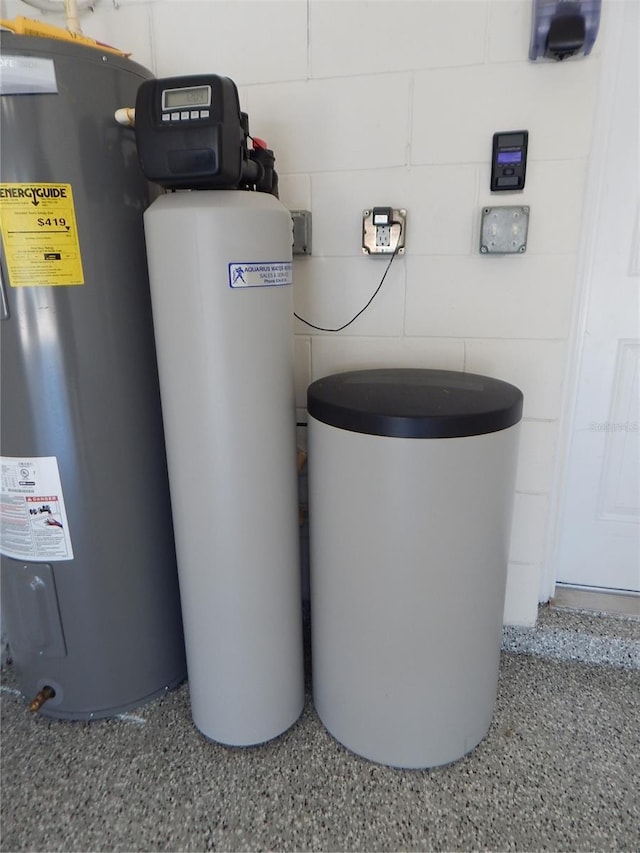 16618 Kingletside Ct, Lithia, FL 33547 - utilities with electric water heater