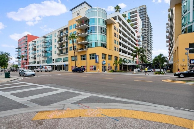 1120 E Kennedy Blvd Unit 1127, Tampa, FL 33602 - view of apartment building / complex