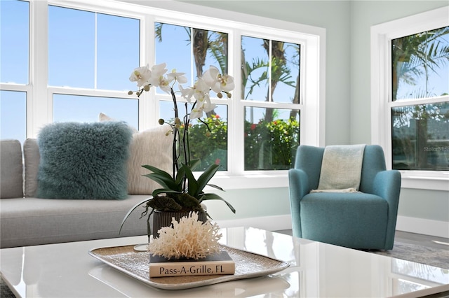 2903 Pass A Grille Way, St Pete Beach, FL 33706 - view of dining space