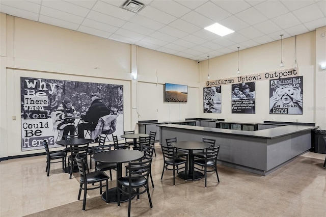 2416 World Parkway Blvd Unit 26, Clearwater, FL 33763 - dining area featuring a paneled ceiling