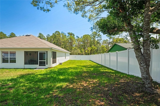 8508 Bay Dr, Spring Hill, FL 34606 - view of yard