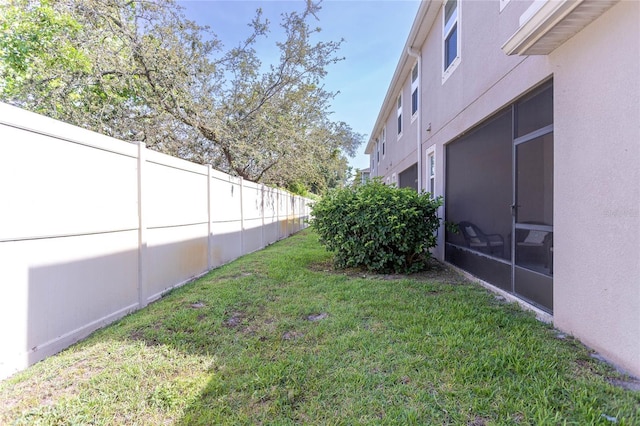 14245 Damselfly Dr, Tampa, FL 33625 - view of yard