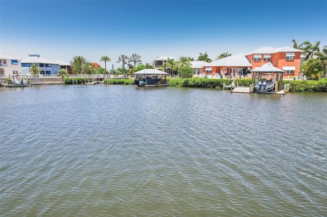 505 Flamingo Dr, Apollo Beach, FL 33572