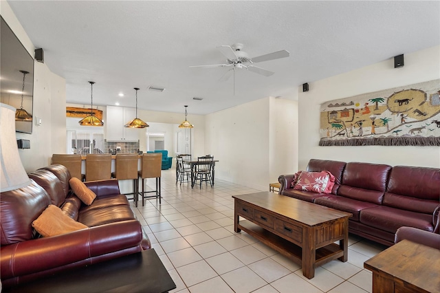 9226 41st St N, Pinellas Park, FL 33782 - photo 4
