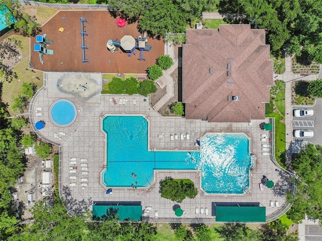 5340 Riva Ridge Dr, Wesley Chapel, FL 33544 - aerial view of a pool area