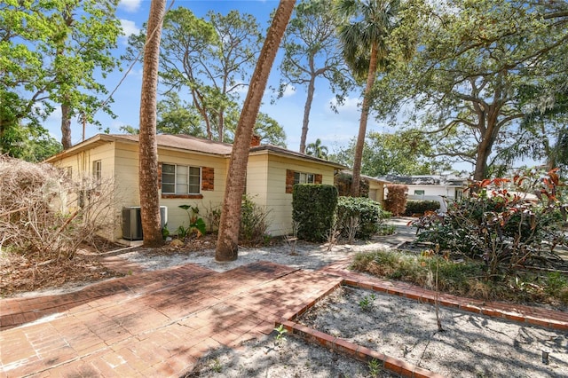 4711 W Vasconia St, Tampa, FL 33629 - view of front of home featuring central AC unit and a patio area