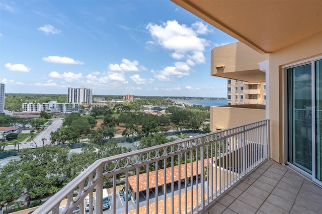 555 5th Ave NE Unit 1032, Saint Petersburg, FL 33701 - balcony featuring a view of city