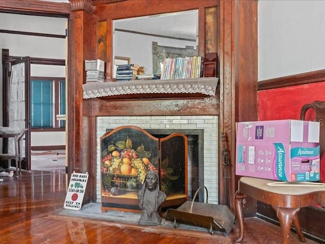 485 E Stanford St, Bartow, FL 33830 - detailed view of a brick fireplace
