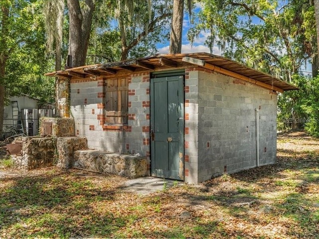 485 E Stanford St, Bartow, FL 33830 - view of outdoor structure with an outbuilding