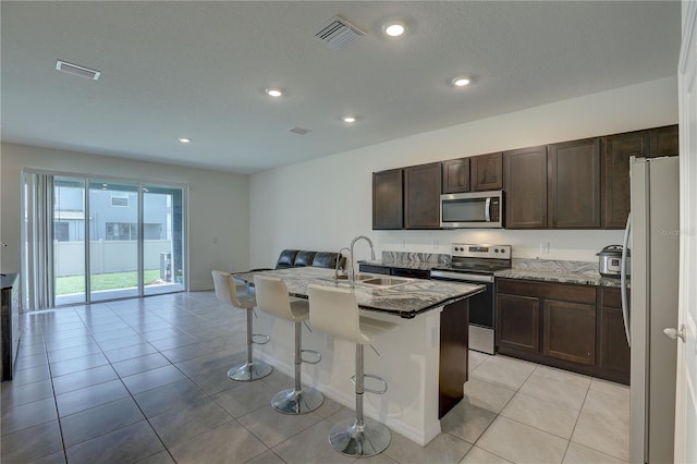 33062 Frosted Clover Way, Wesley Chapel, FL 33545 - photo 16