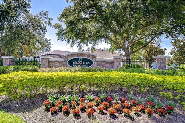 445 Arch Ridge Loop, Seffner, FL 33584 - view of community / neighborhood sign