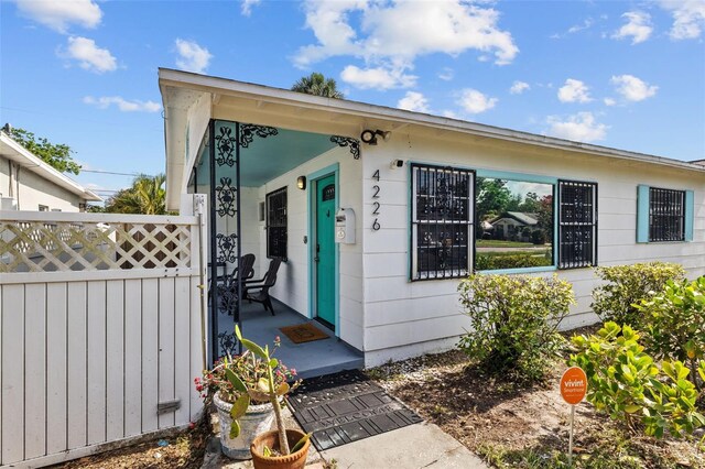 4226 4th Ave S, Saint Petersburg, FL 33711 - photo 2