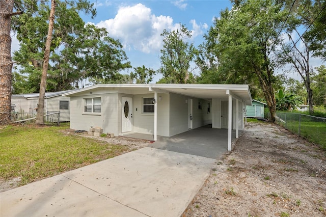 728 Trenton Rd, Lakeland, FL 33815 - photo 2