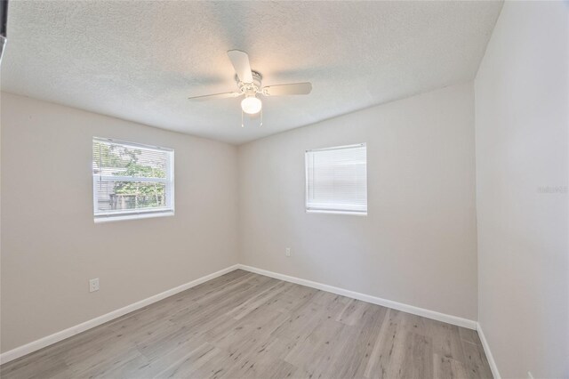 728 Trenton Rd, Lakeland, FL 33815 - photo 14