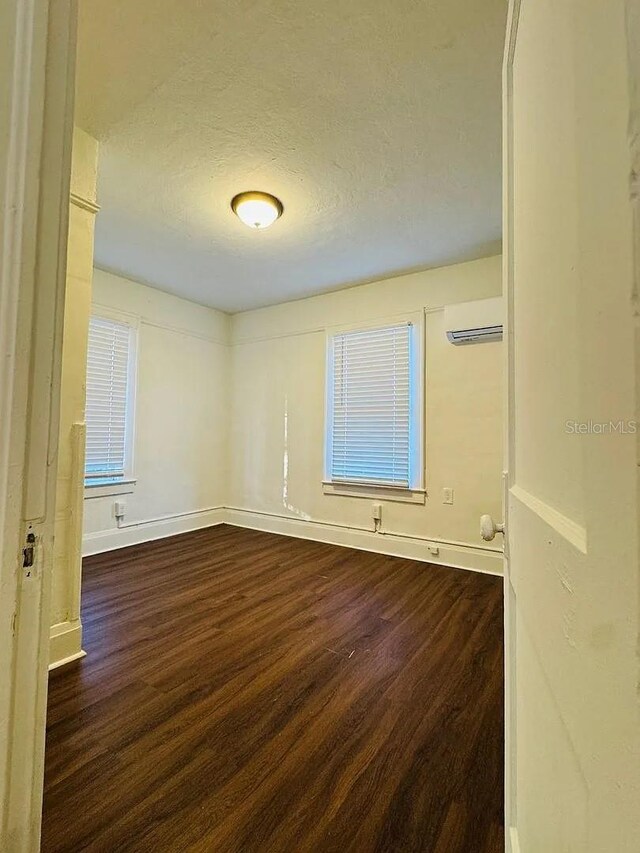 945 E Orange St, Lakeland, FL 33801 - photo 9