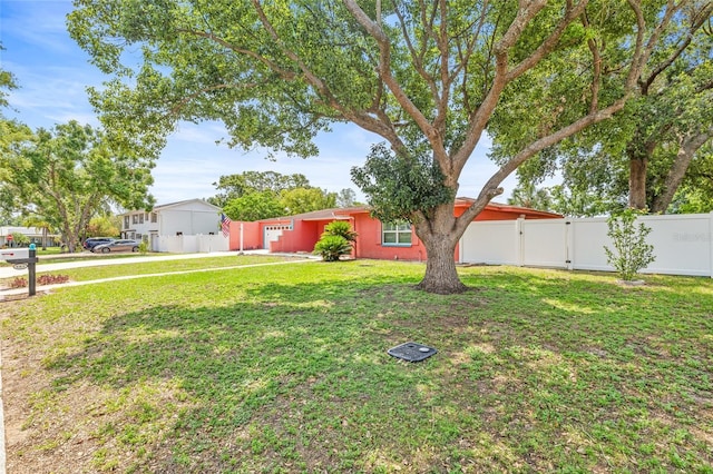 603 Royal Crest Dr, Brandon, FL 33511 - view of yard with a gate