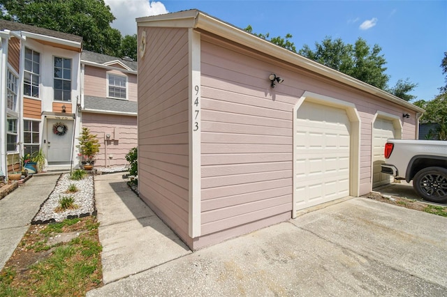 9473 N Forest Hills Pl, Tampa, FL 33612 - photo 2