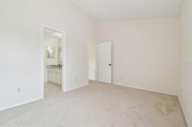9473 N Forest Hills Pl, Tampa, FL 33612 - photo 27