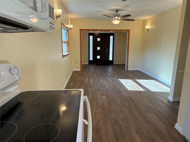 3762 18th Ter S, Saint Petersburg, FL 33711 - entryway featuring wood finished floors, ceiling fan, and baseboards